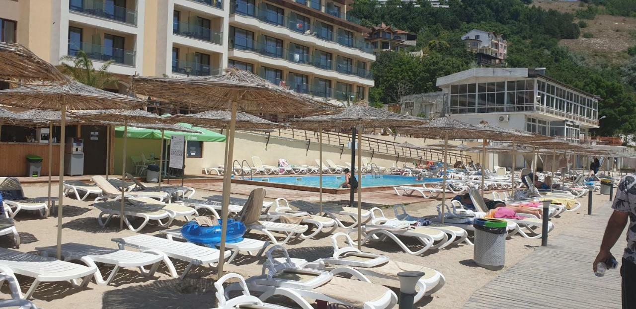 Marina Residence Complex Καβάρνα Εξωτερικό φωτογραφία